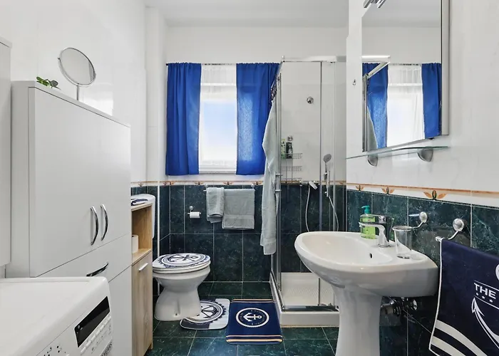 Nautic - - Croatia Medulin